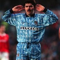 Sumo the Micky Quinn