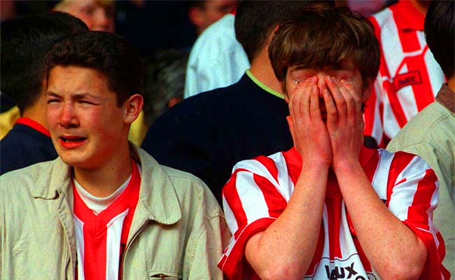 sunderland-fans-crying-newcastle-united-nufc-650x400.jpg