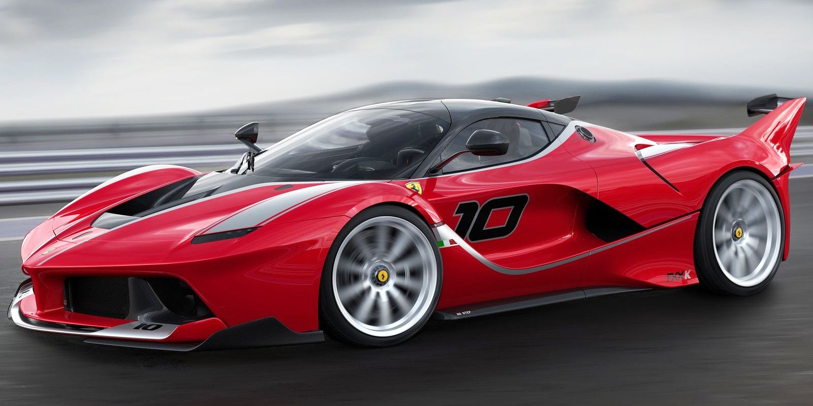 1470409777-ferrari-fxx-k-2015-1600-03.jpg