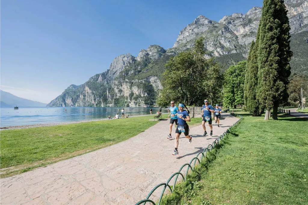 lakegarda42.com
