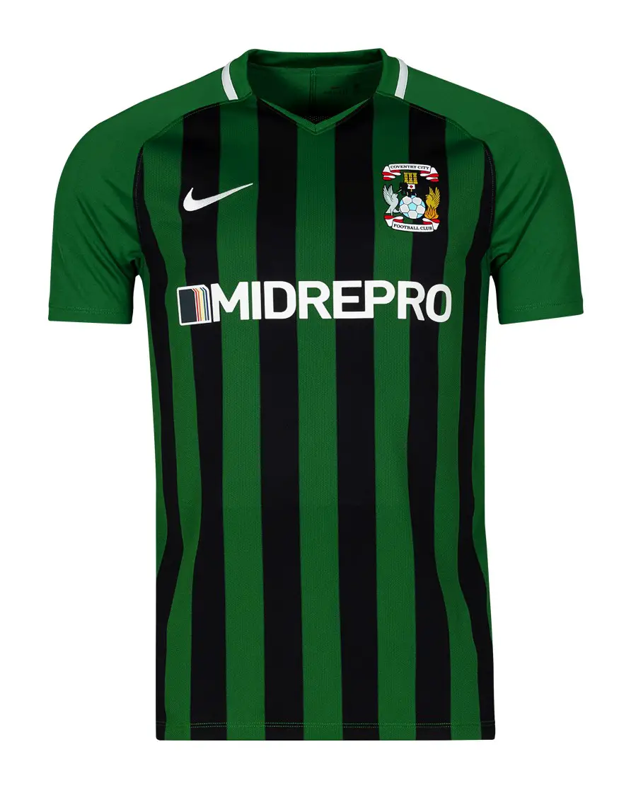 www.footballkitarchive.com