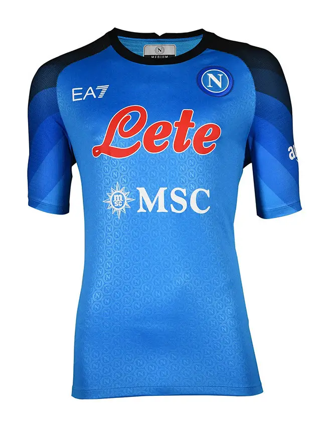 www.footballkitarchive.com