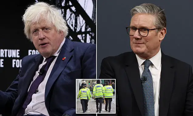 www.dailymail.co.uk