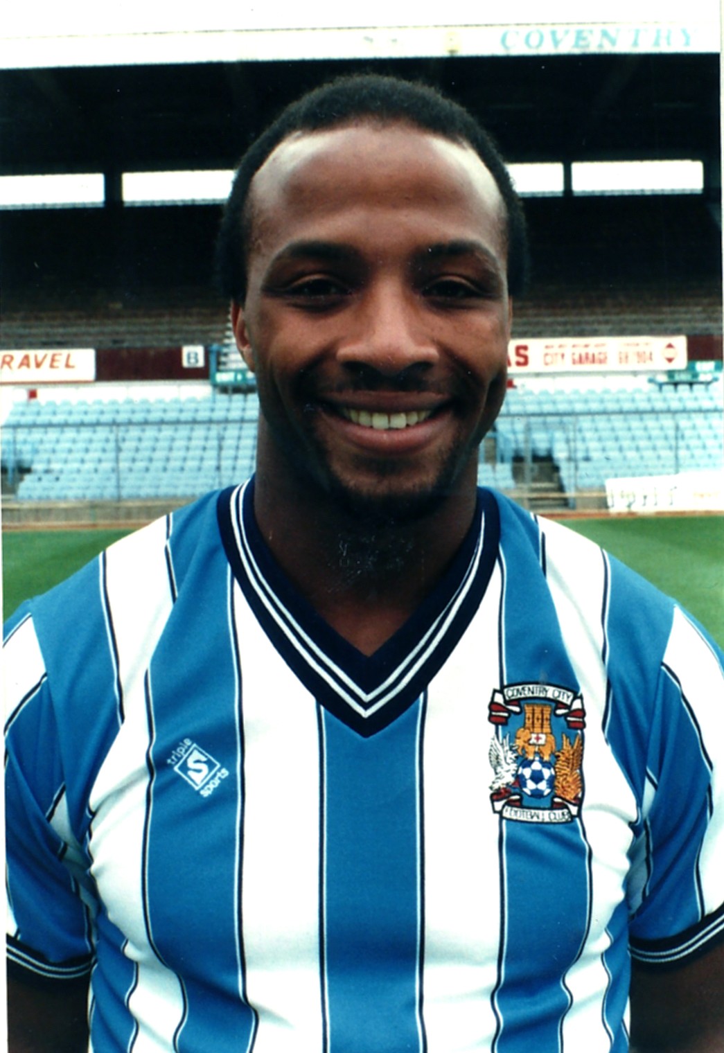 Regis-C-Cyrille-1987.jpg