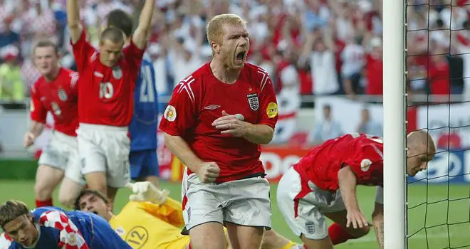 Paul-Scholes-England-Croatia-Euro-2004_2604068.jpg