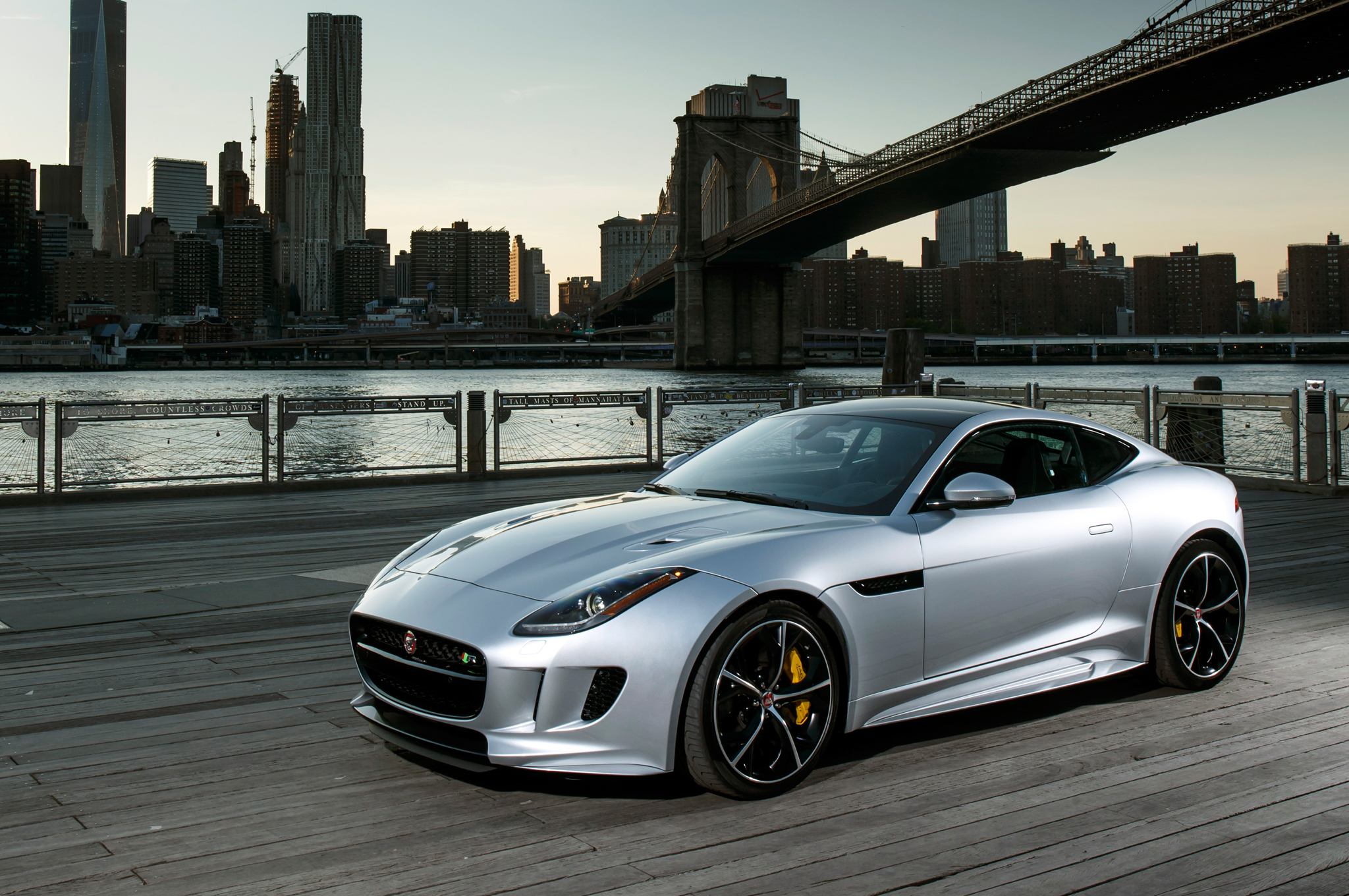 2016-Jaguar-F-Type-AWD-R-Coupe-front-three-quarter-02.jpg