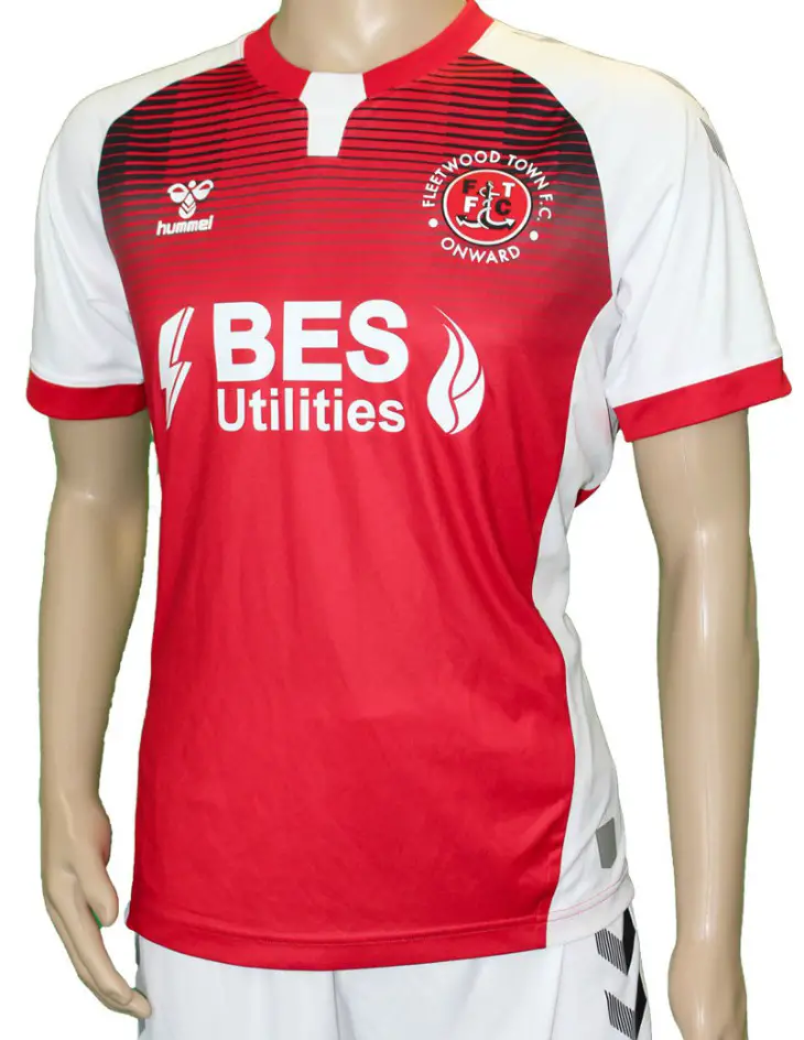 New-Fleetwood-Town-Home-Shirt-2020-21-Hummel.jpg